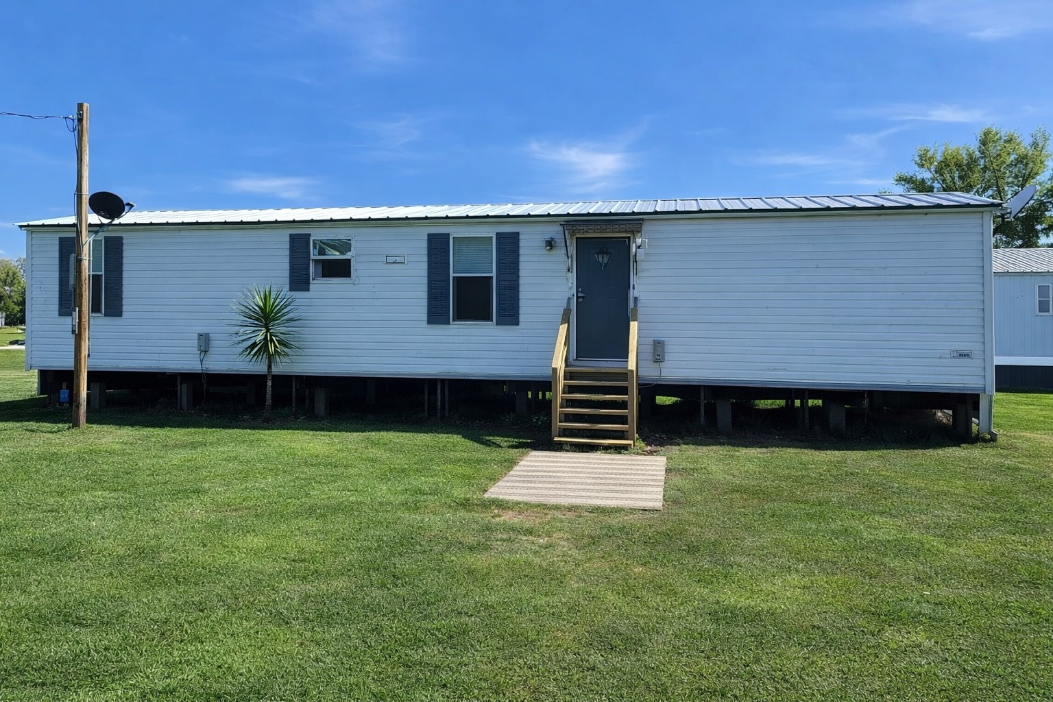 187 WILDWOOD DR., BURAS, LA 70041