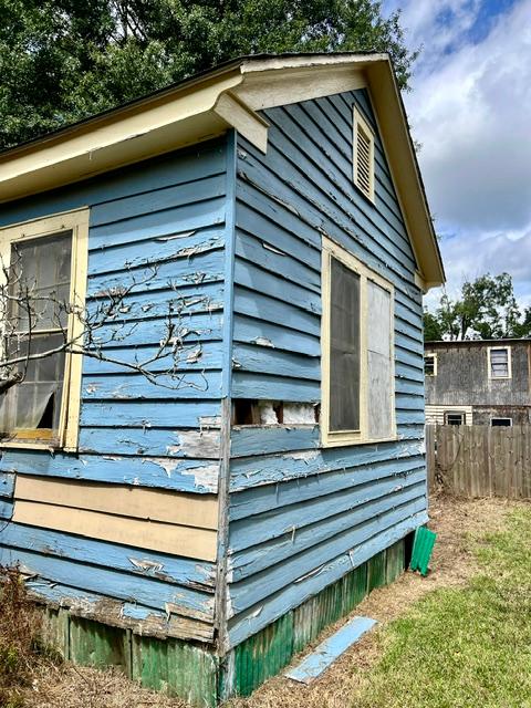312-326 FORDS CREEK RD, WOODVILLE, MS – $69,000