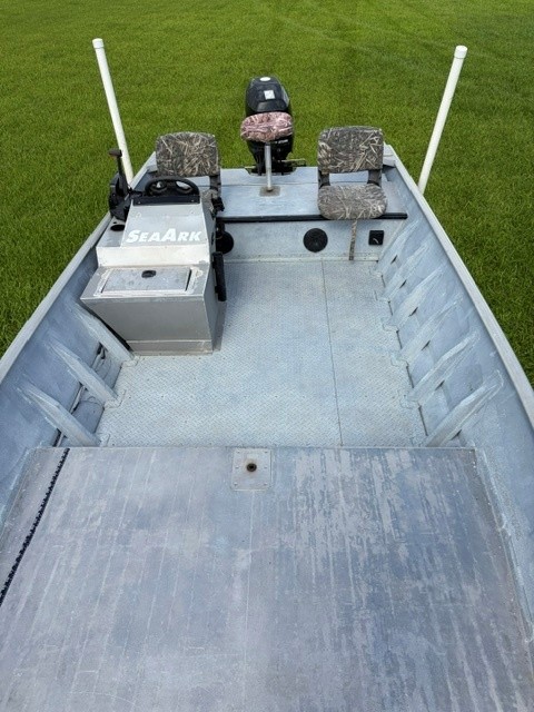 2004 Side Console SeaArk
