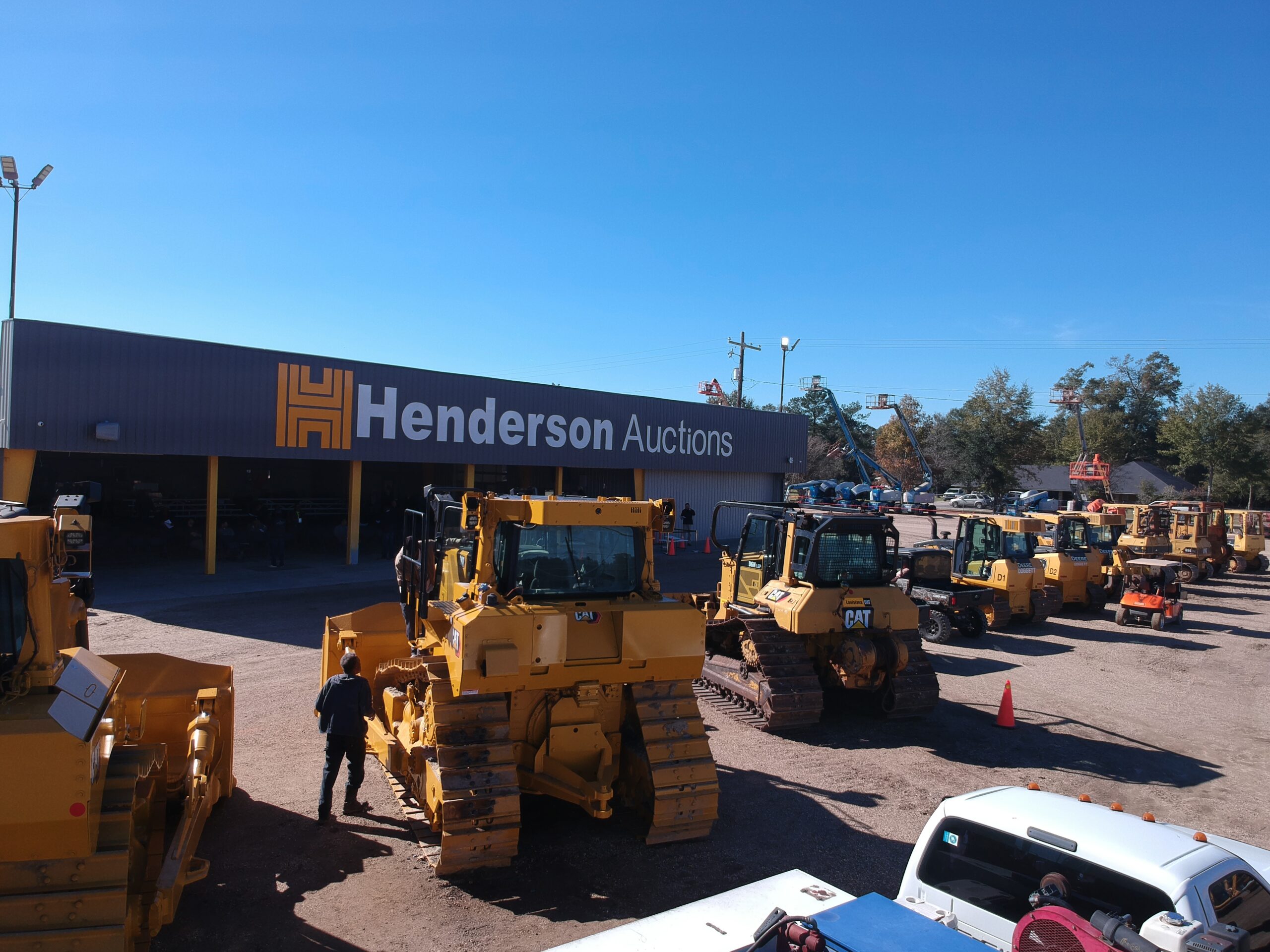 Consignments Accepted Now for Henderson’s Fall 2-Day Public Auction