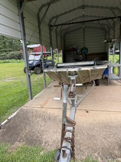 2016 Grizzly 1648 All welded boat. 36 hp pro drive motor with auto reverse .