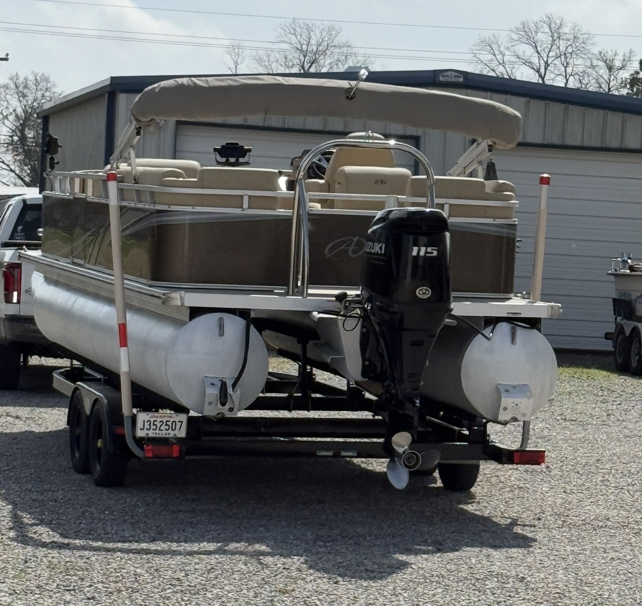 2022 22’ Avalon Pontoon Boat