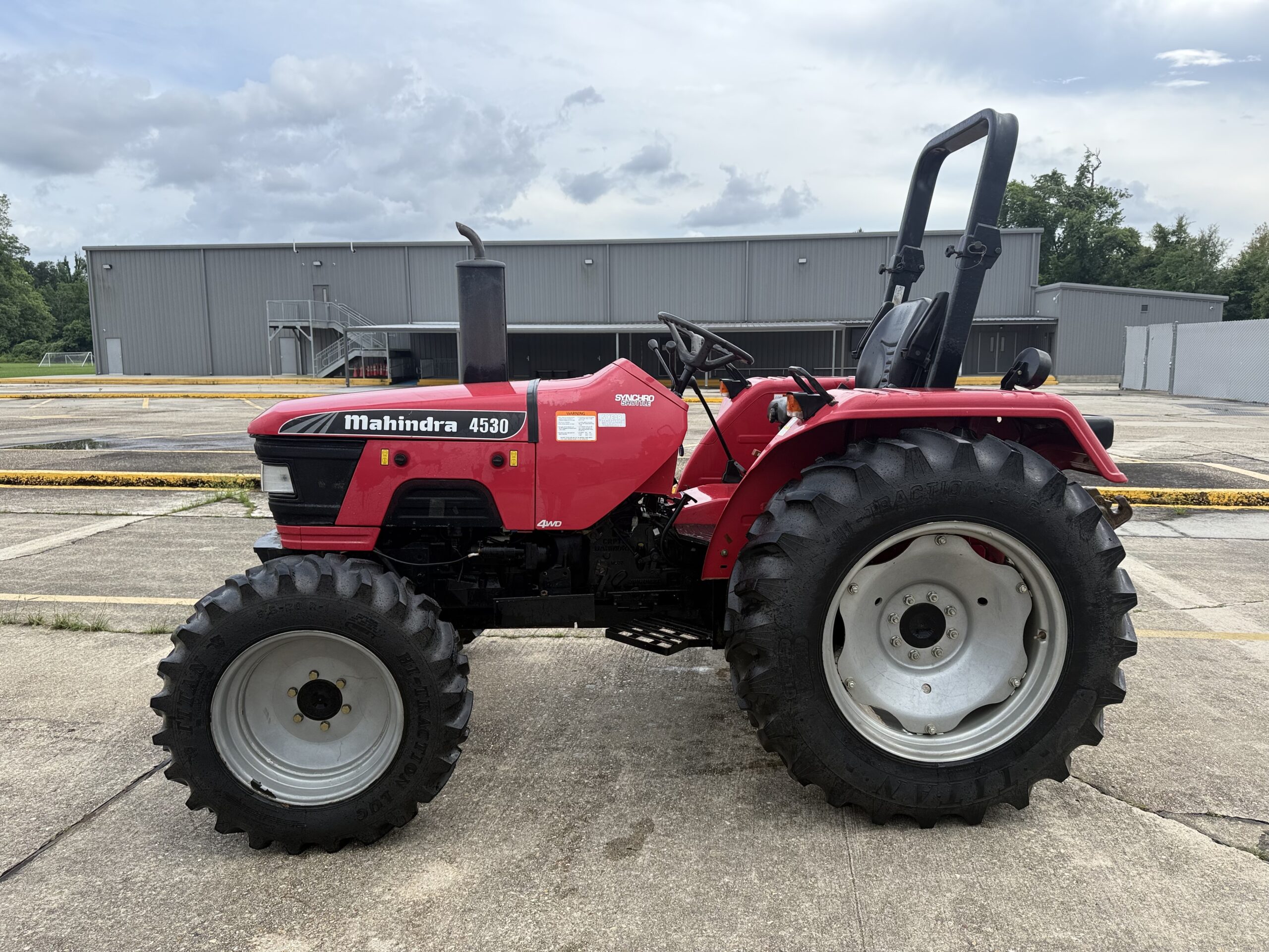 Mahindra 4530 Diesel Tractor 45HP 4WD Only 461 Hours! Excellent Condition!
