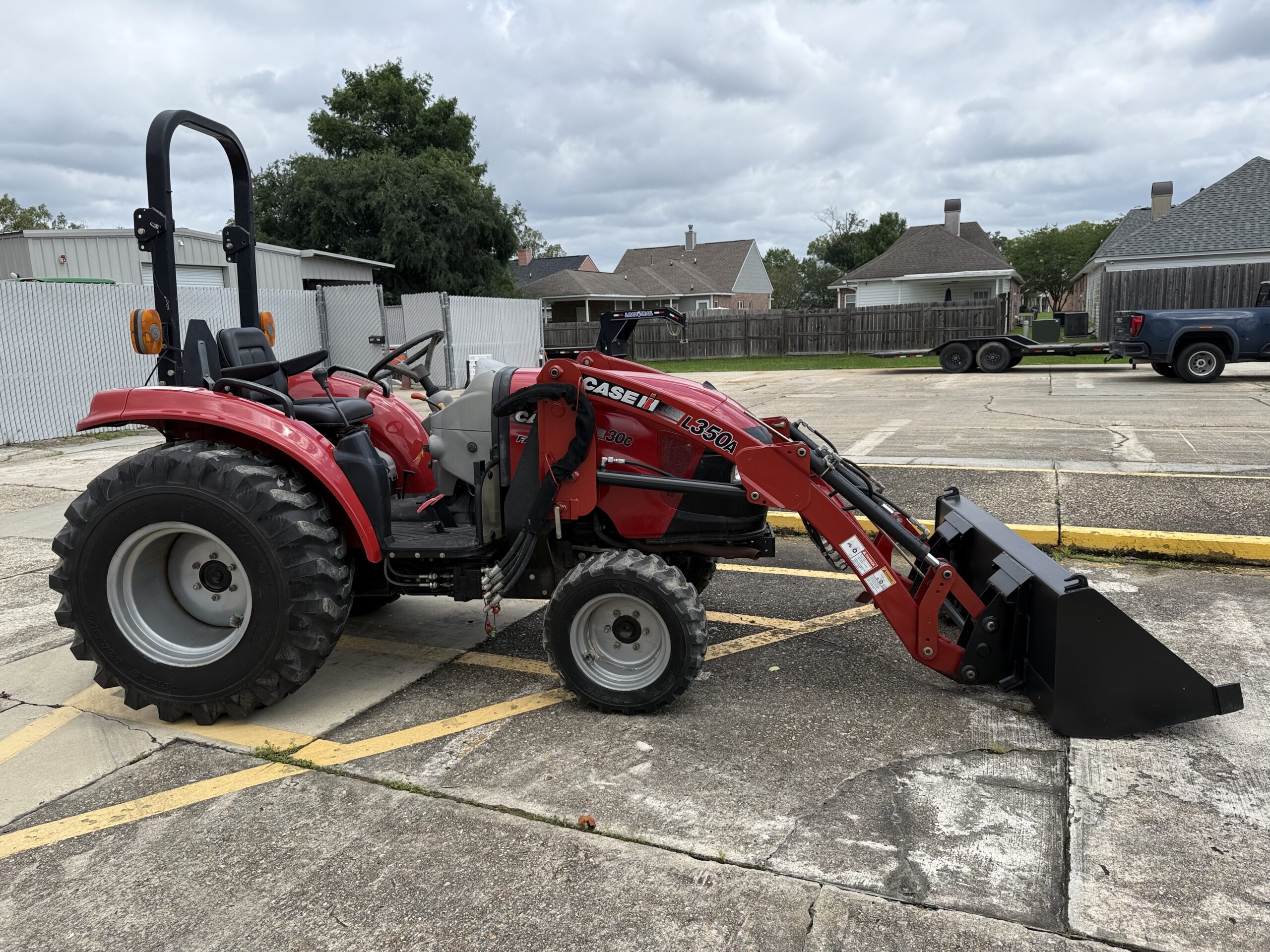 Case IH Farmall 30C Tractor 32HP Only 286Hrs 4WD Loader HST Excellent Condition!