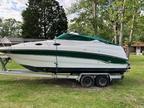 1999 Chaparral Signature 240