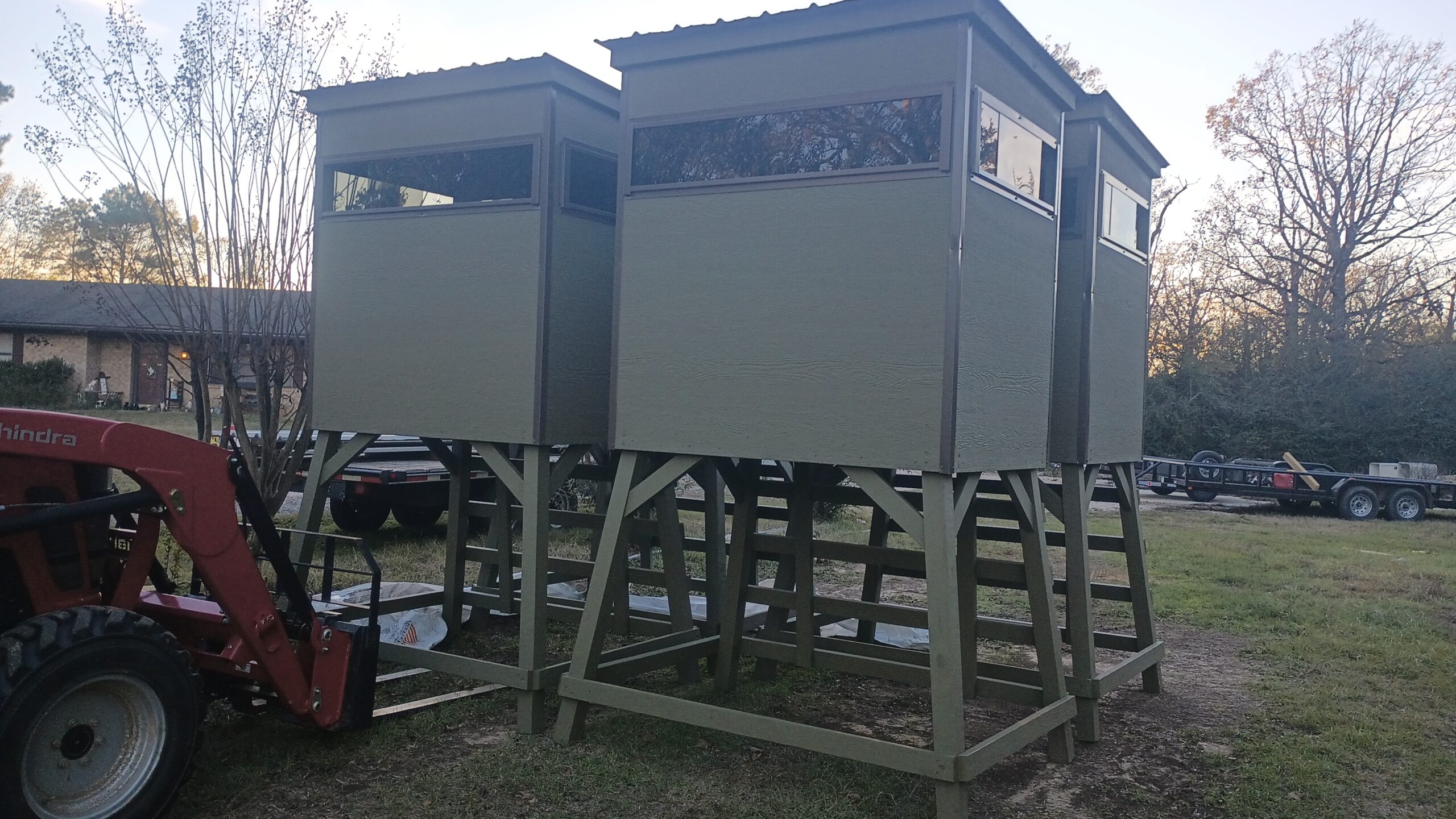 Deer stand shooting house