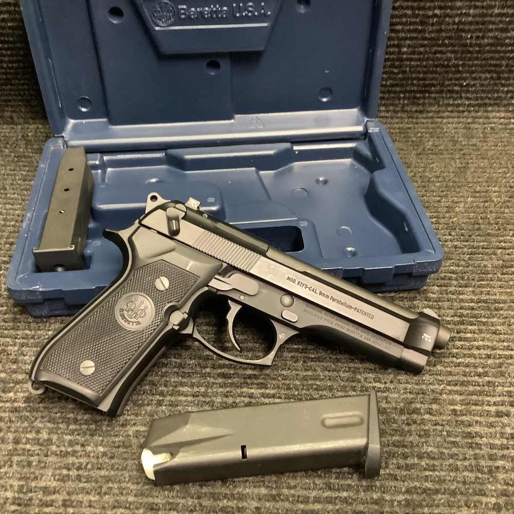 Beretta 92fs with chambered in 9mm