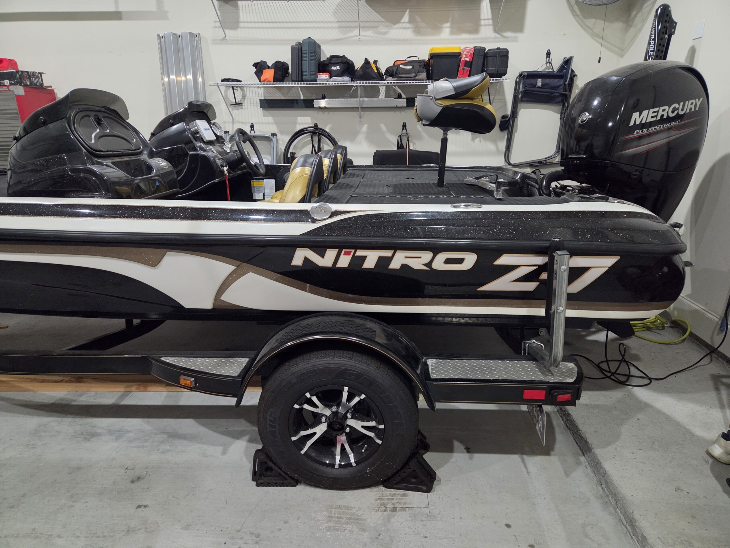 2012 Nitro Z7 Bass Boat