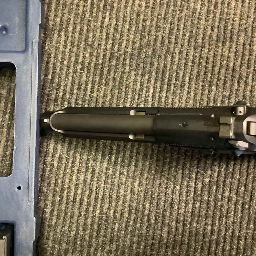 Beretta 92fs with chambered in 9mm