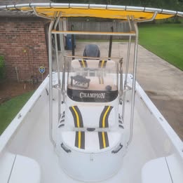 Champion Bay 22