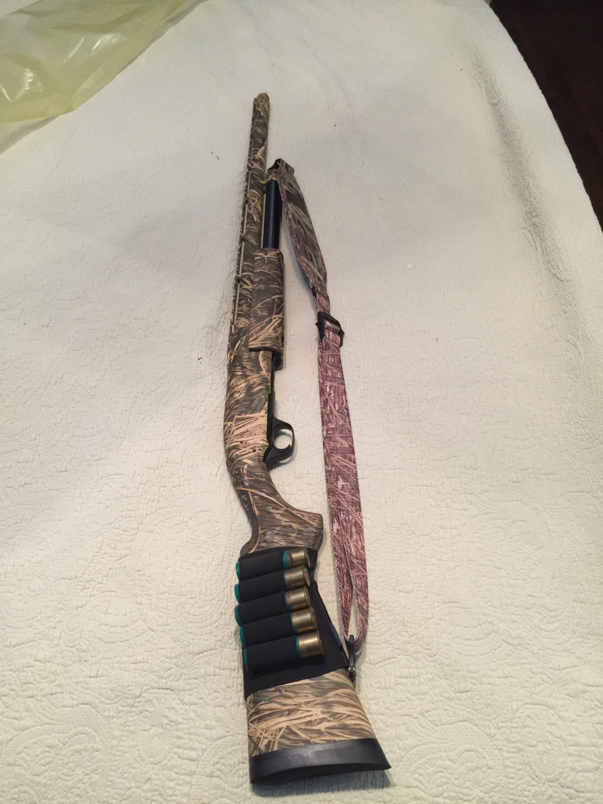 BROWNING 10G PUMP, MOSSY OAK SHADOW GRASS CAMO, STRAP