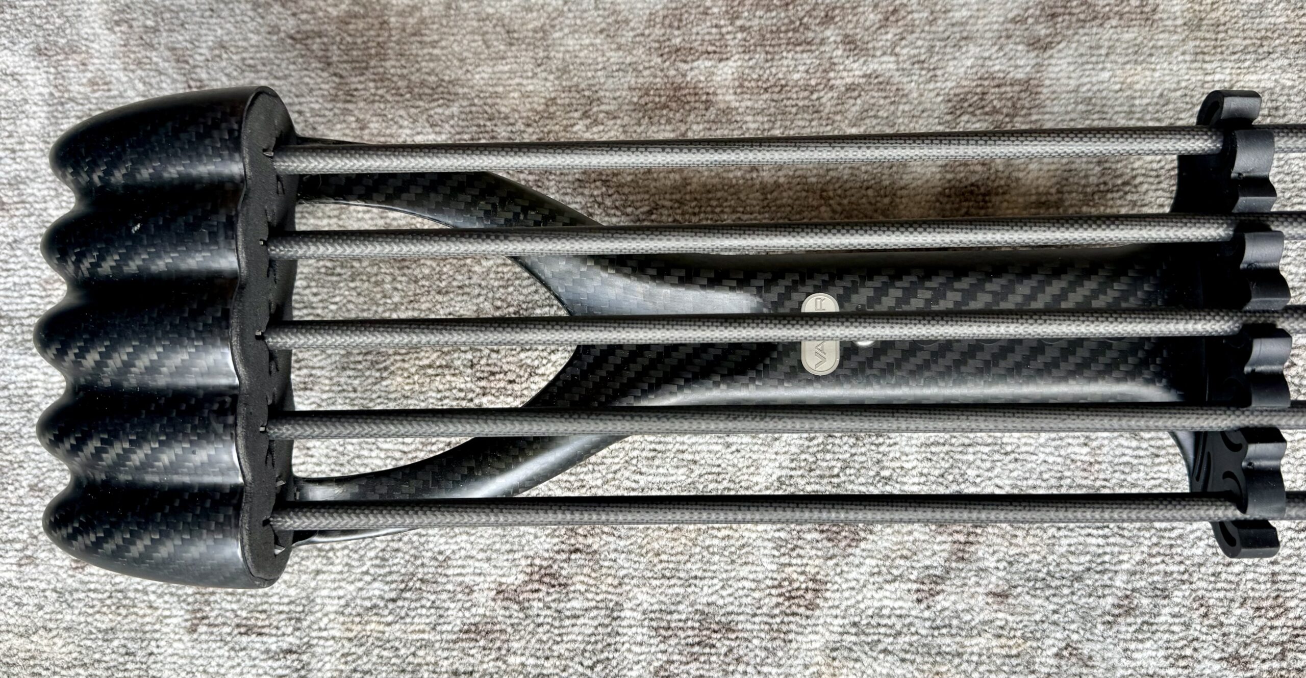 Bowtech Carbon Knight, carbon fiber quiver Loaded with Hard Case