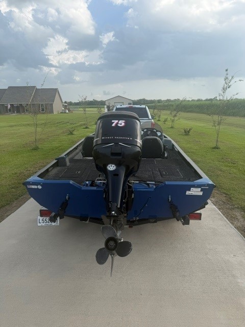 For Sale: 2012 Lowe Stinger 175 with 75 Mercury OptiMax 2-stroke with 96 engine hrs.