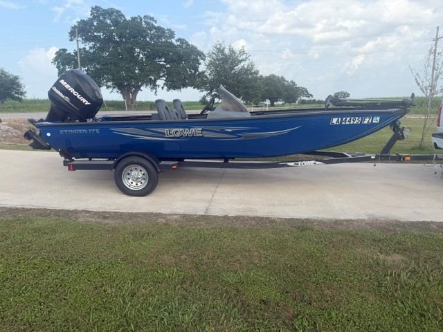 For Sale: 2012 Lowe Stinger 175 with 75 Mercury OptiMax 2-stroke with 96 engine hrs.