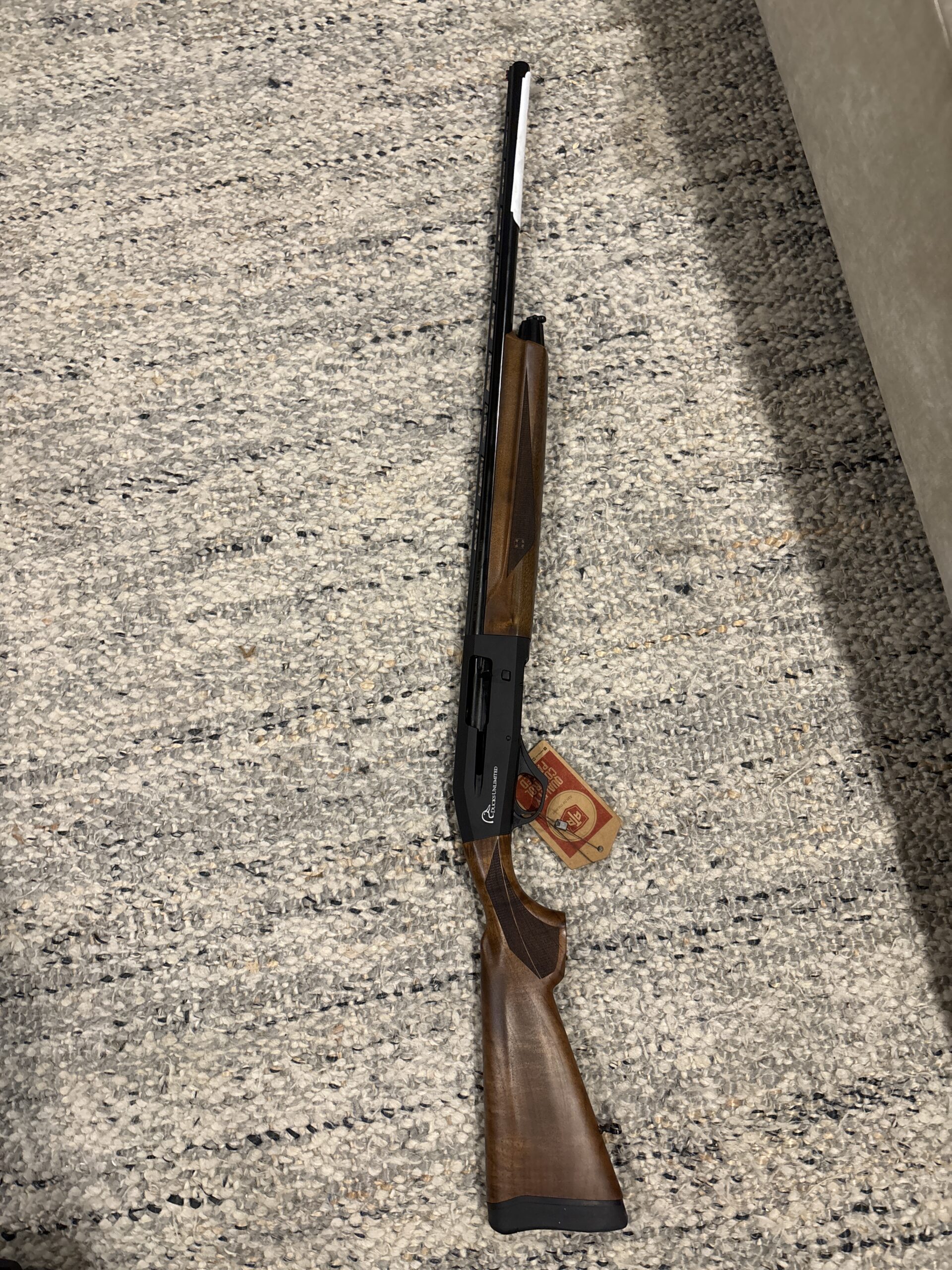 ATA venza walnut 12ga 3” semi automatic