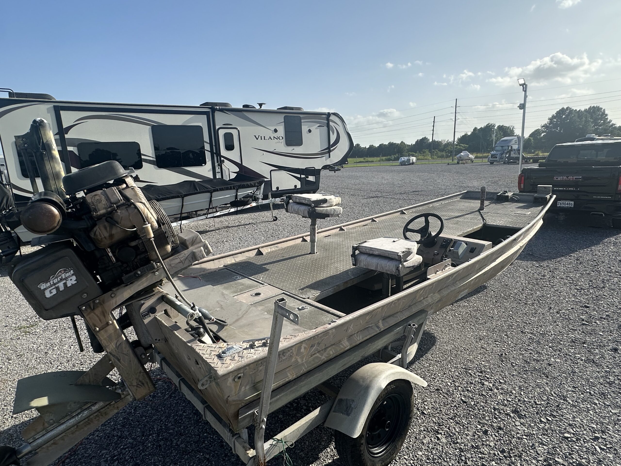 16′ Hunting/Fishing Boat for sale.