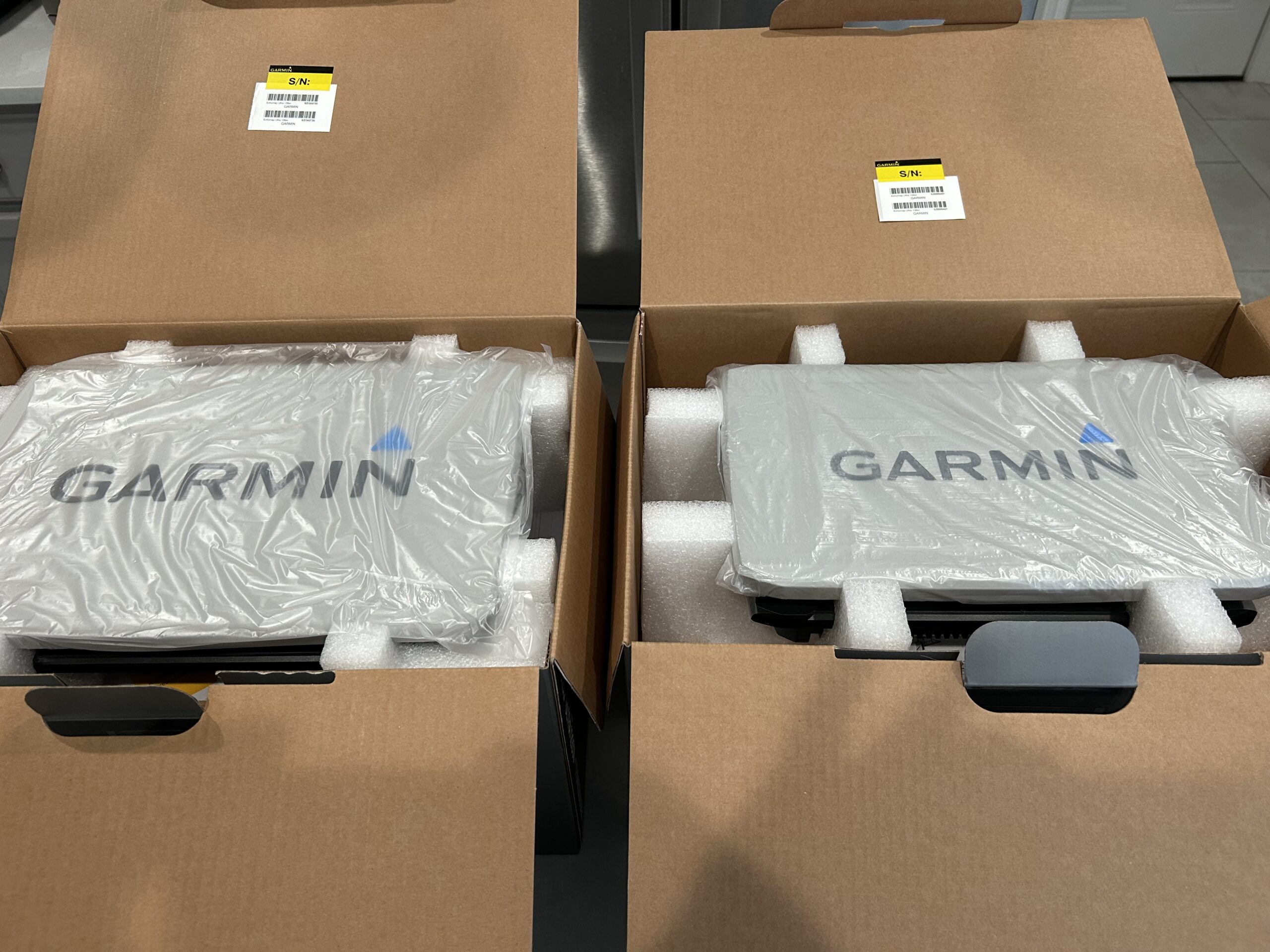 New in Box-EchoMap 106sv & 126sv Ultra