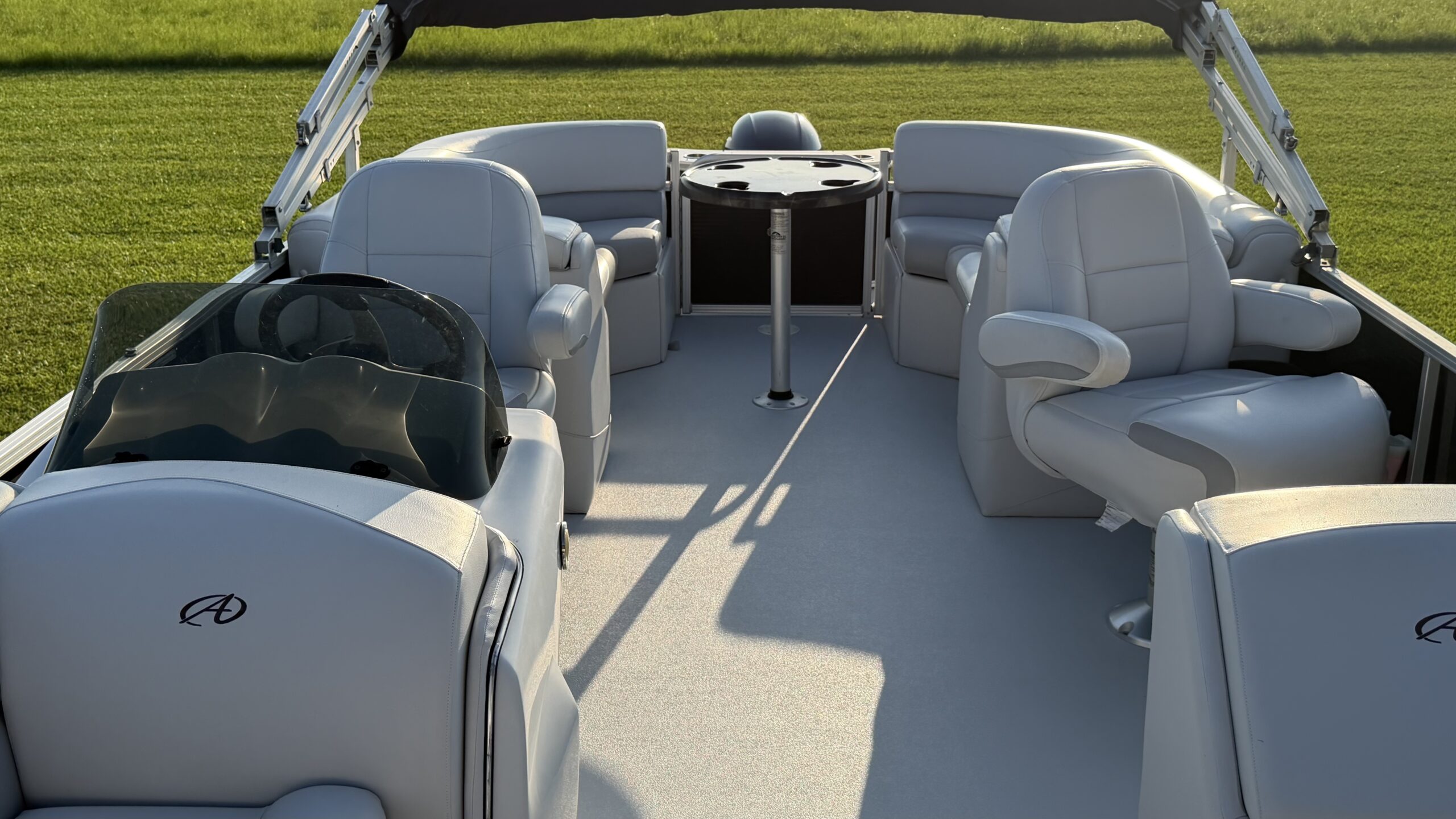2016 24-Foot Avalon Pontoon Boat