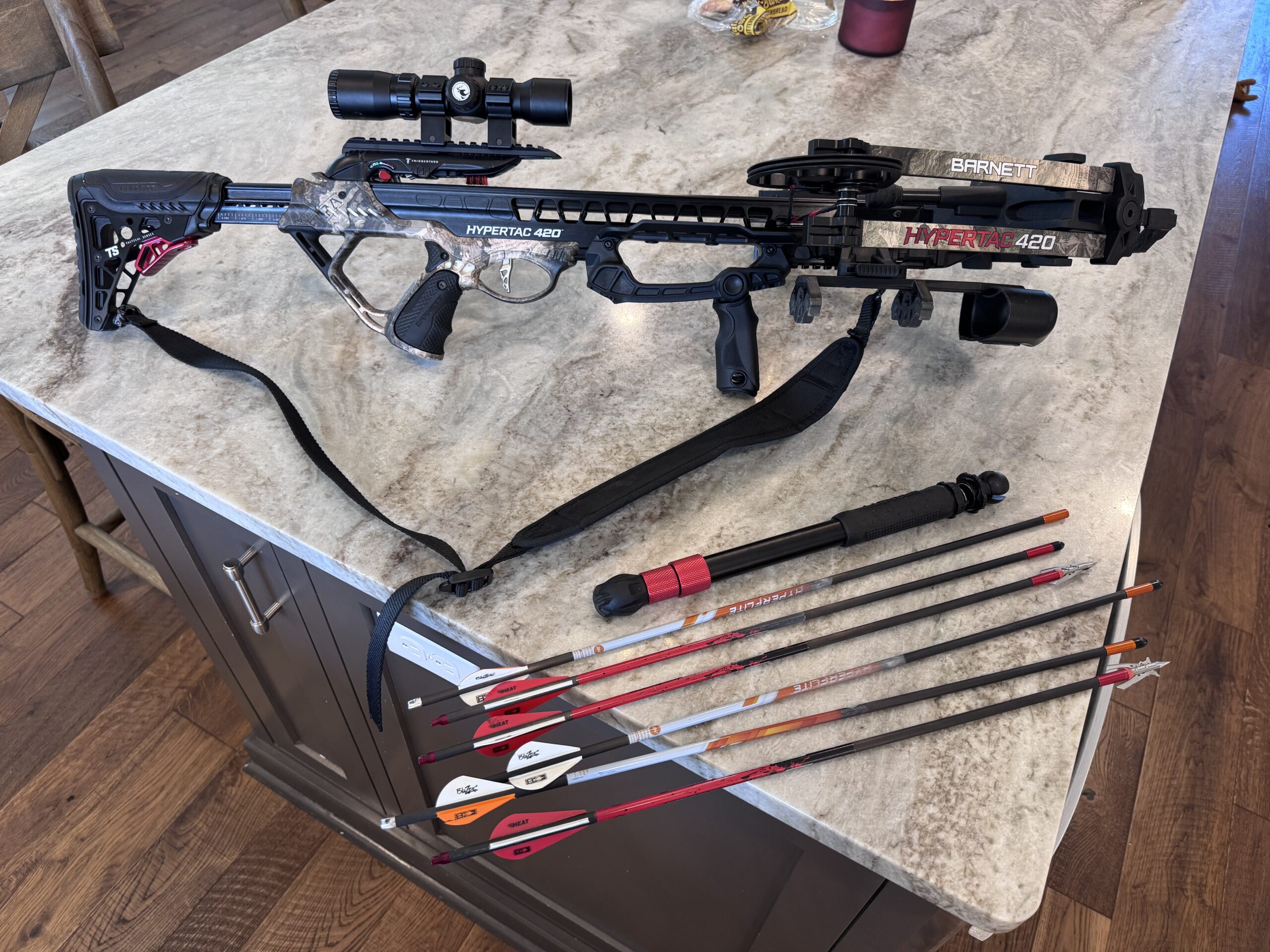 Barnett HyperTac 420 Crossbow – Complete Hunting Package