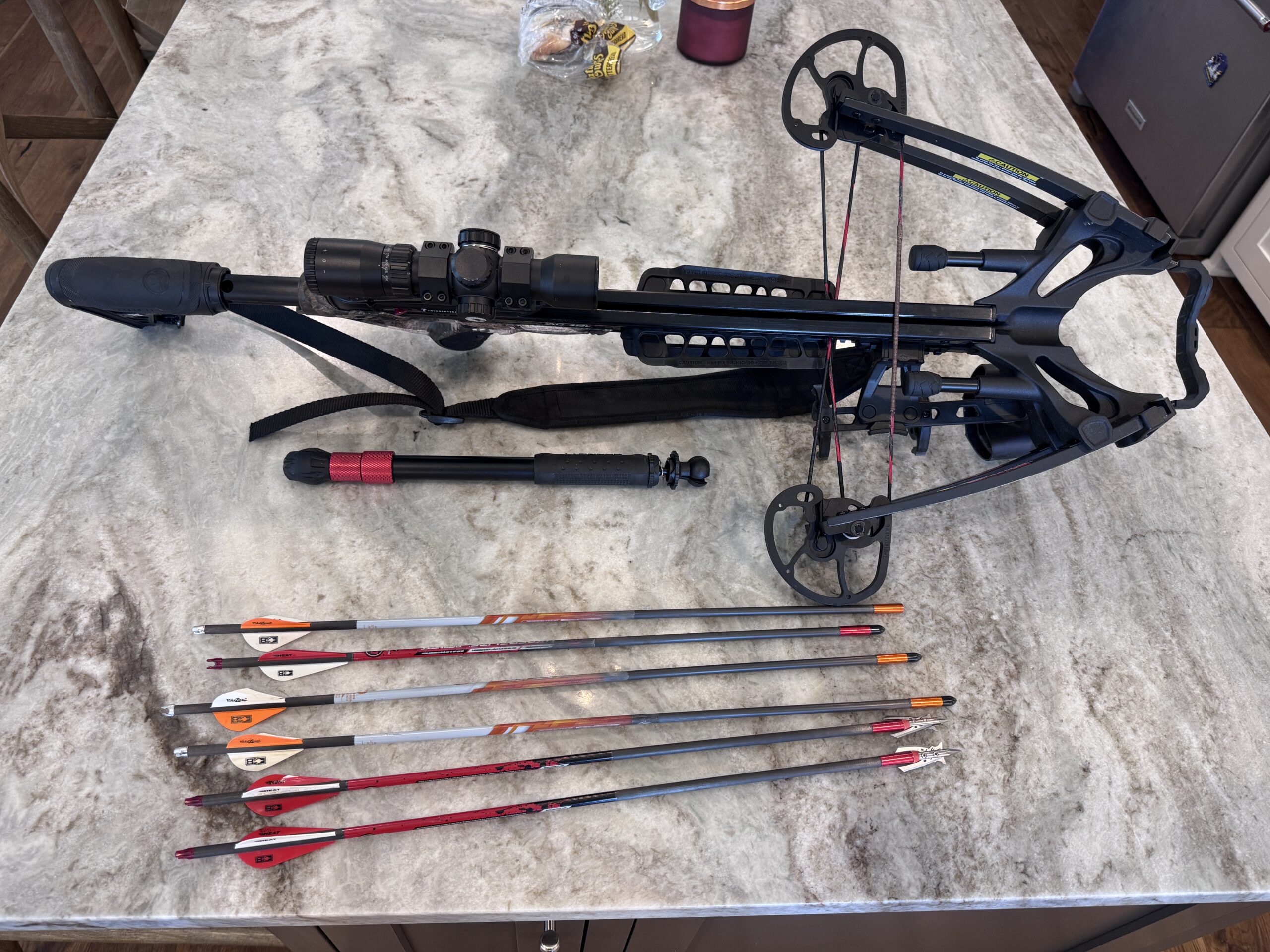 Barnett HyperTac 420 Crossbow – Complete Hunting Package