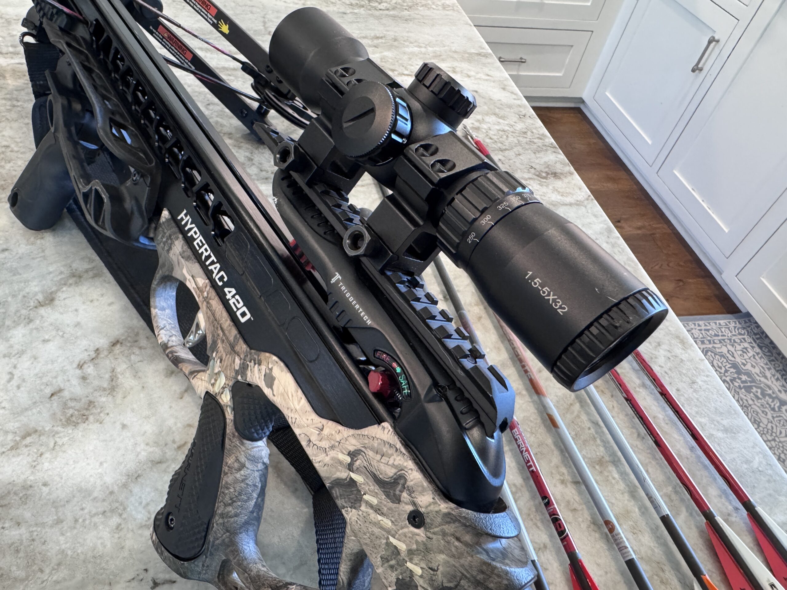 Barnett HyperTac 420 Crossbow – Complete Hunting Package
