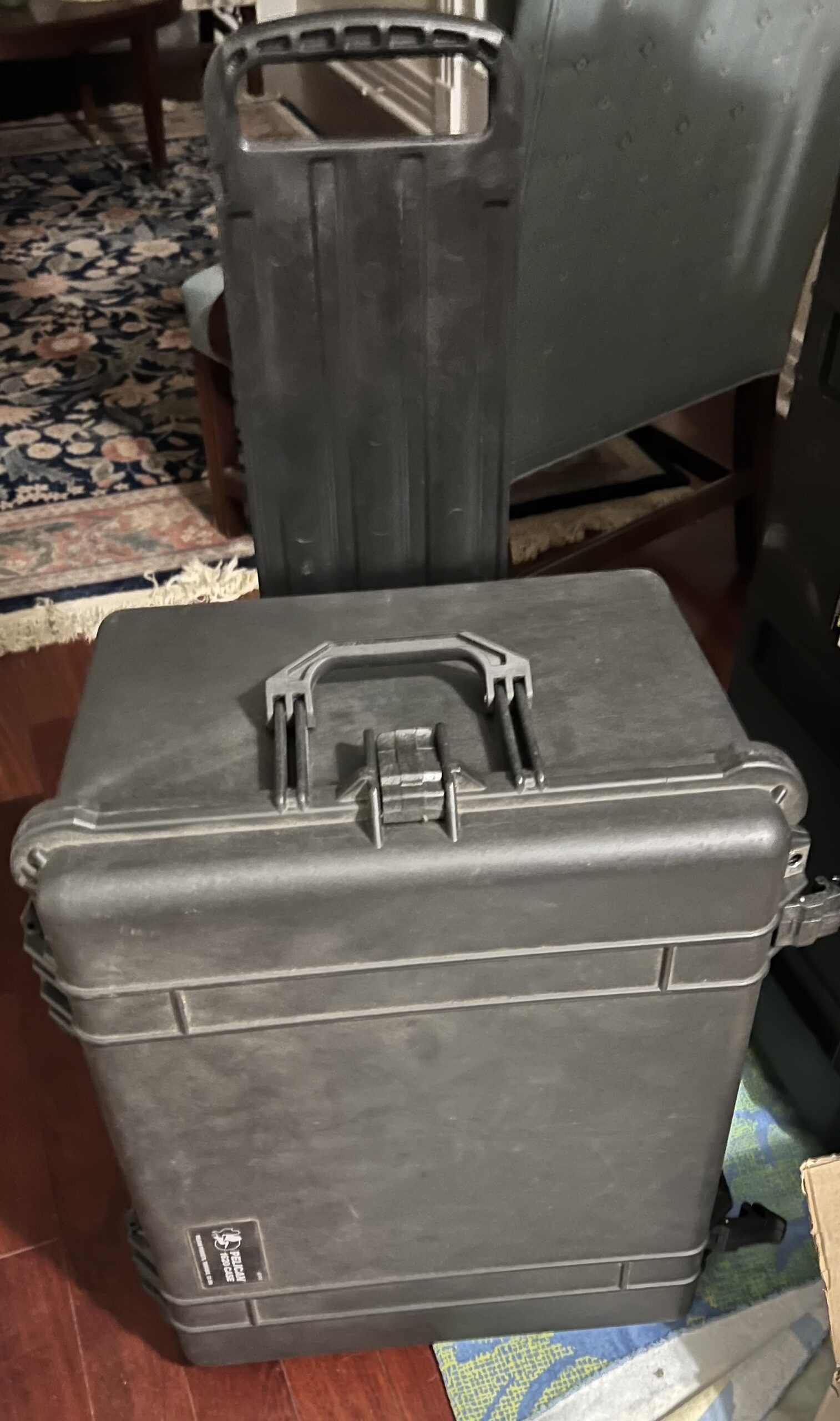 Pelican 1620 Protector Case w/Padded Dividers