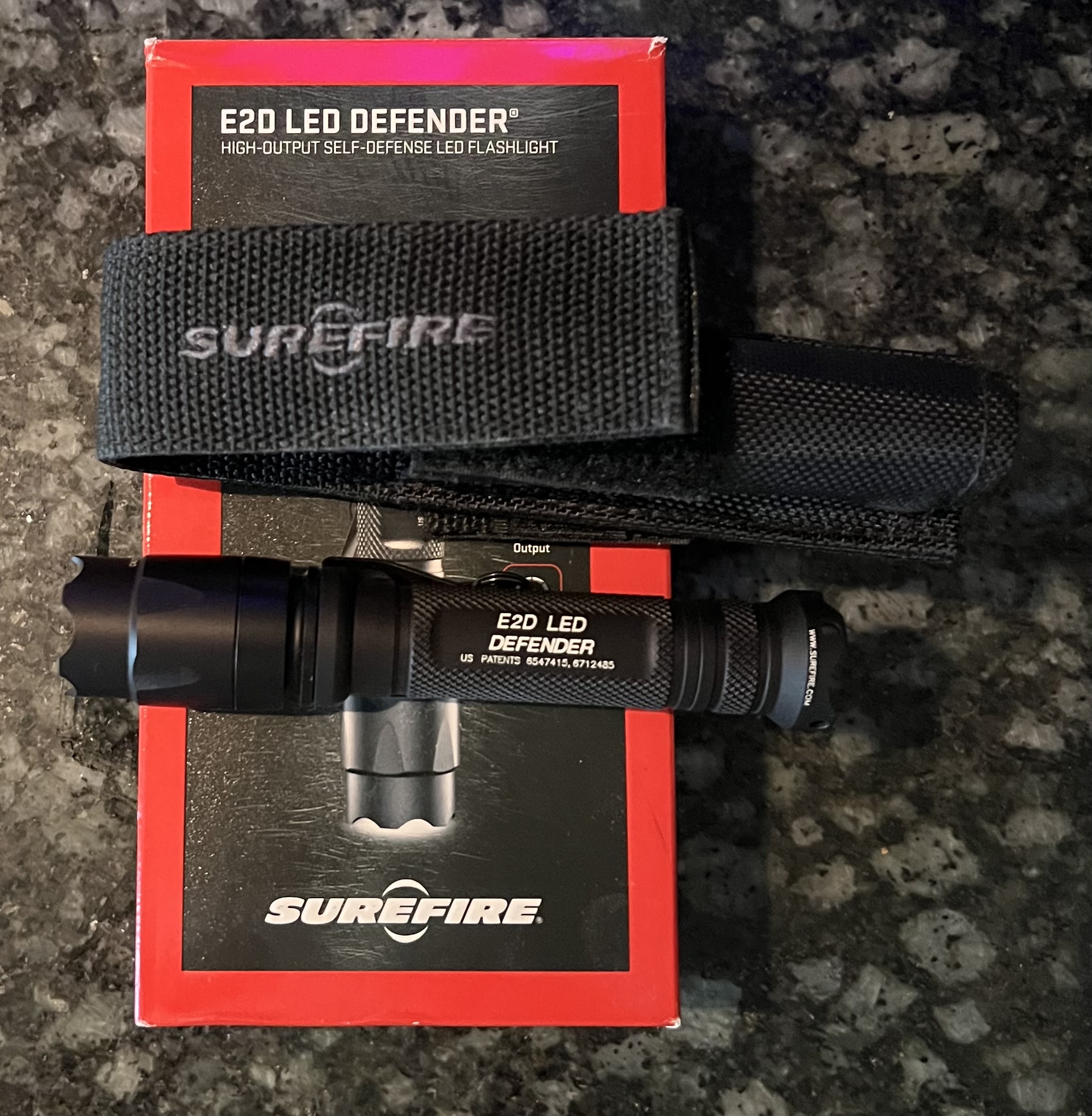 Surefire E2D LED Defender