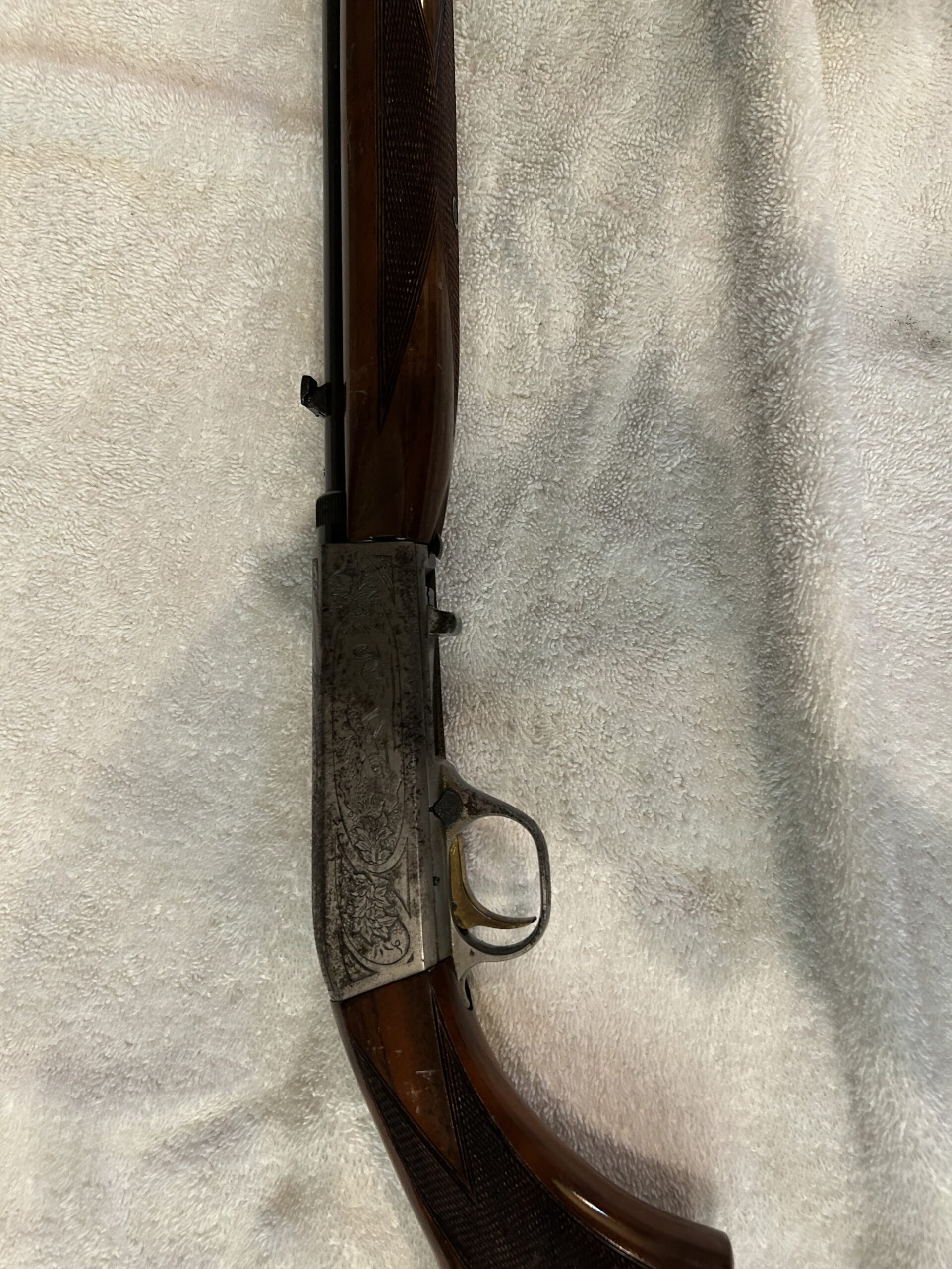 BROWNING.22 Semi-automatic LR Grade II