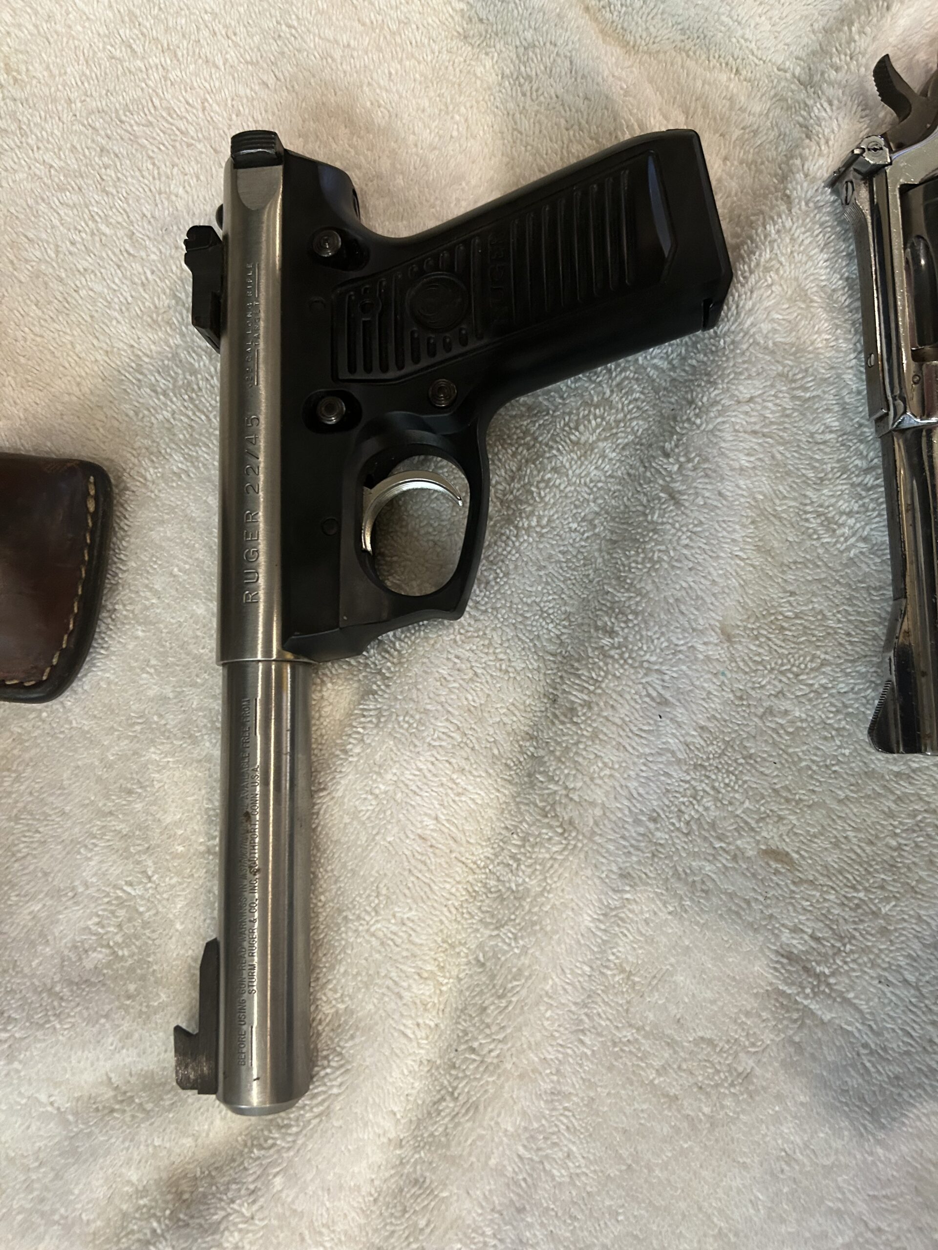RUGER 22/45