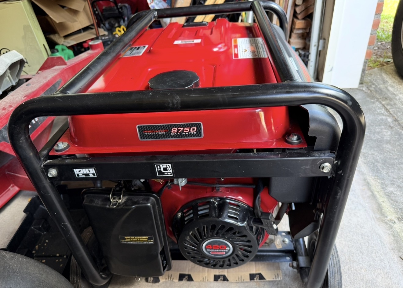 Predator 8750 watt Generator electric start