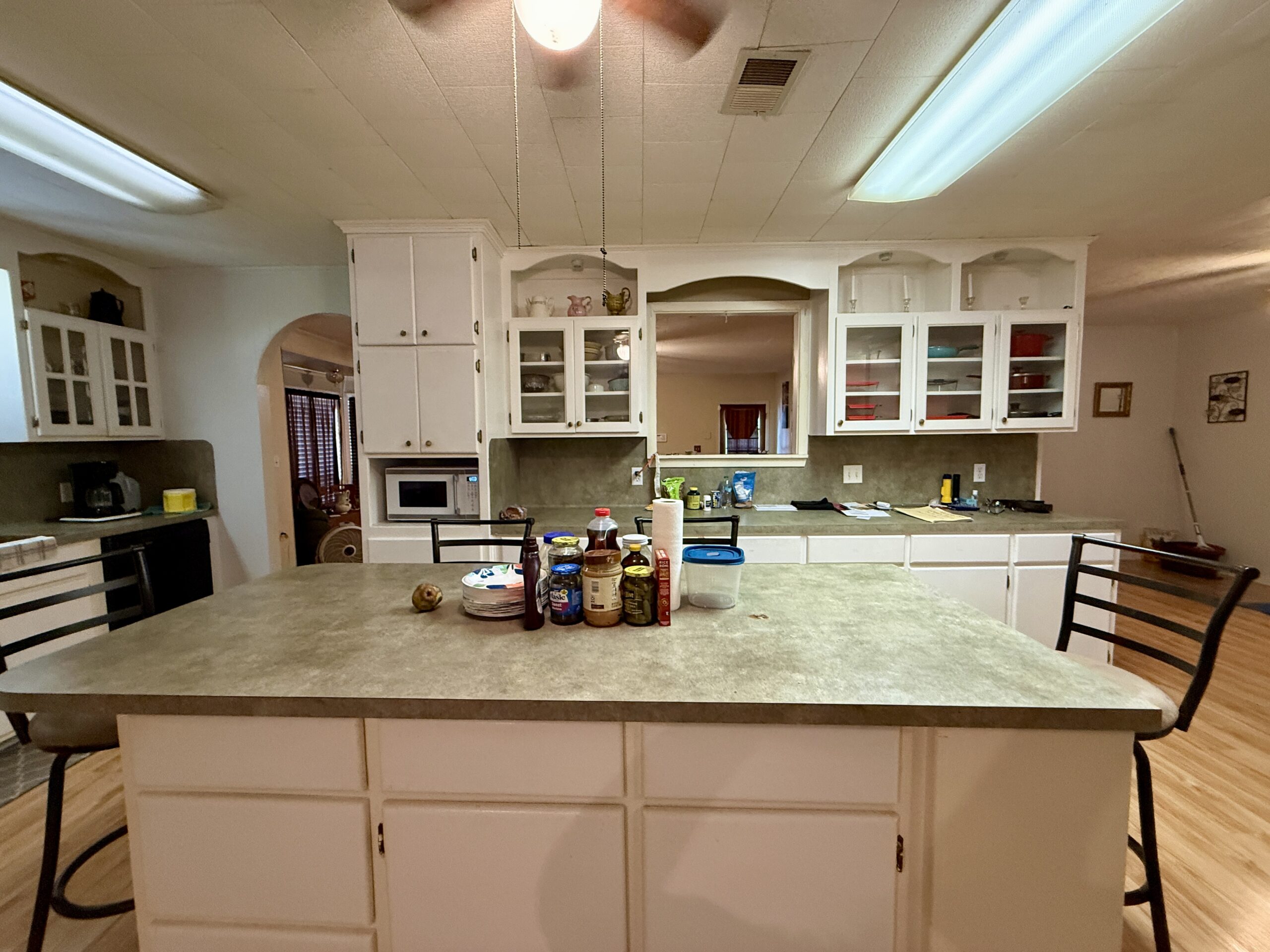 1840 WHITE APPLE RD, ROXIE, MS – $149,000