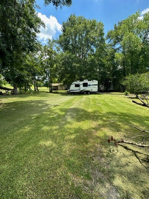 30 amp RV site on Private lake