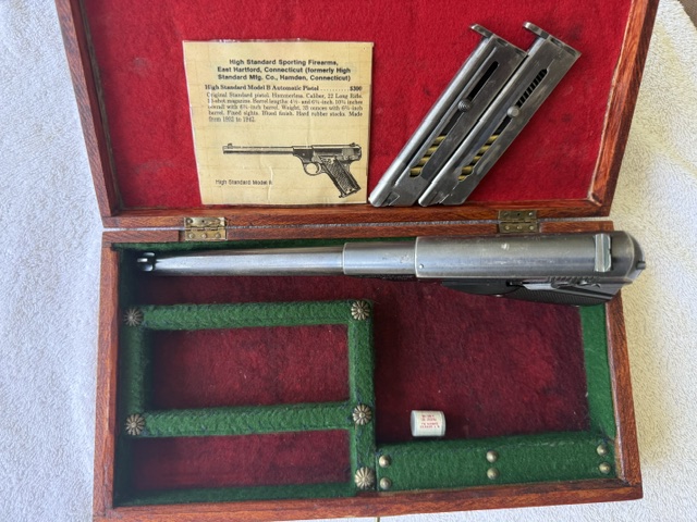 FOR SALE: HIGH STANDARD MODEL B 22LR auto PISTOL.