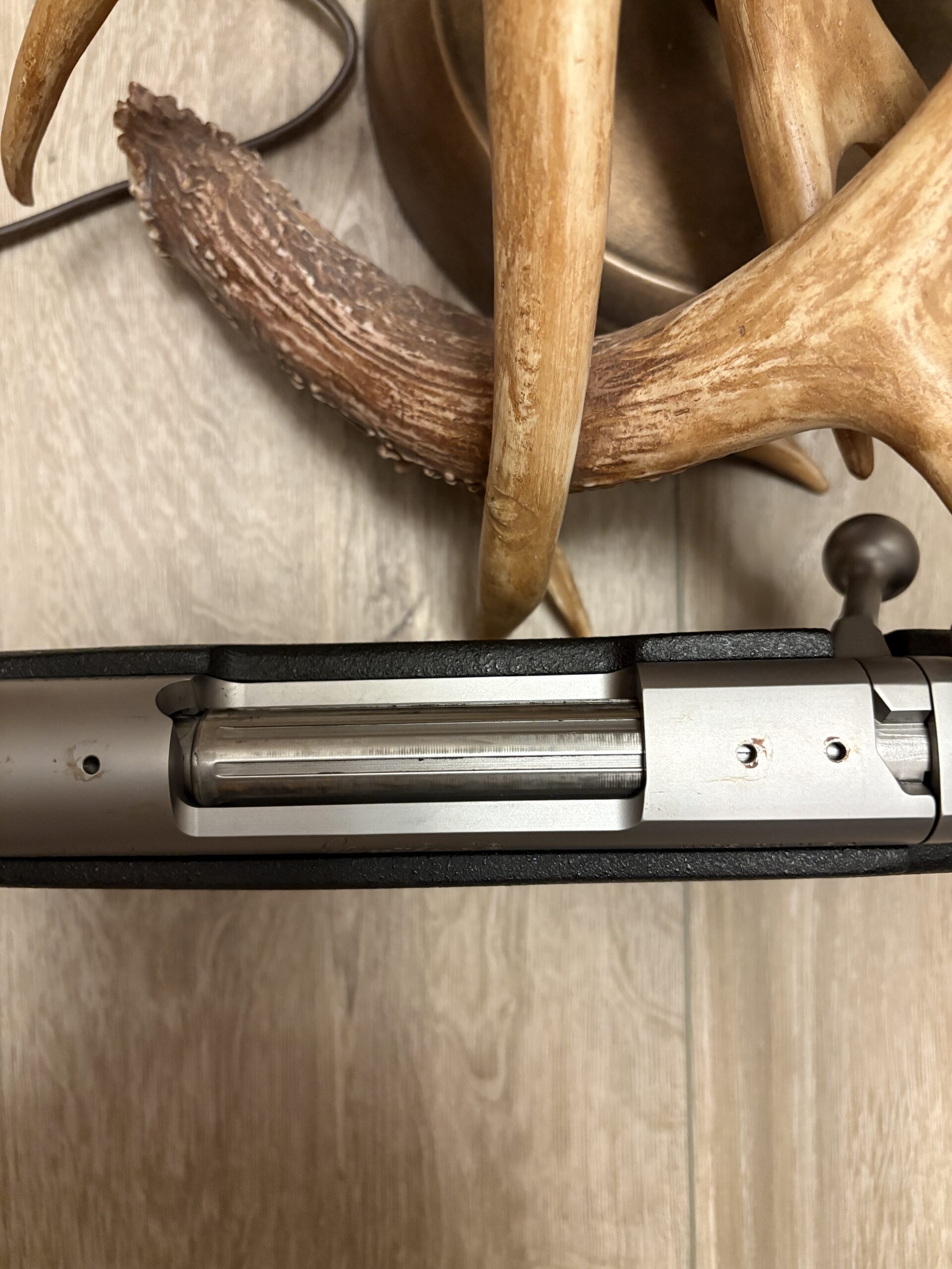 Weatherby Mark V Fibermark 7mm Wby Mag S/S Rifle