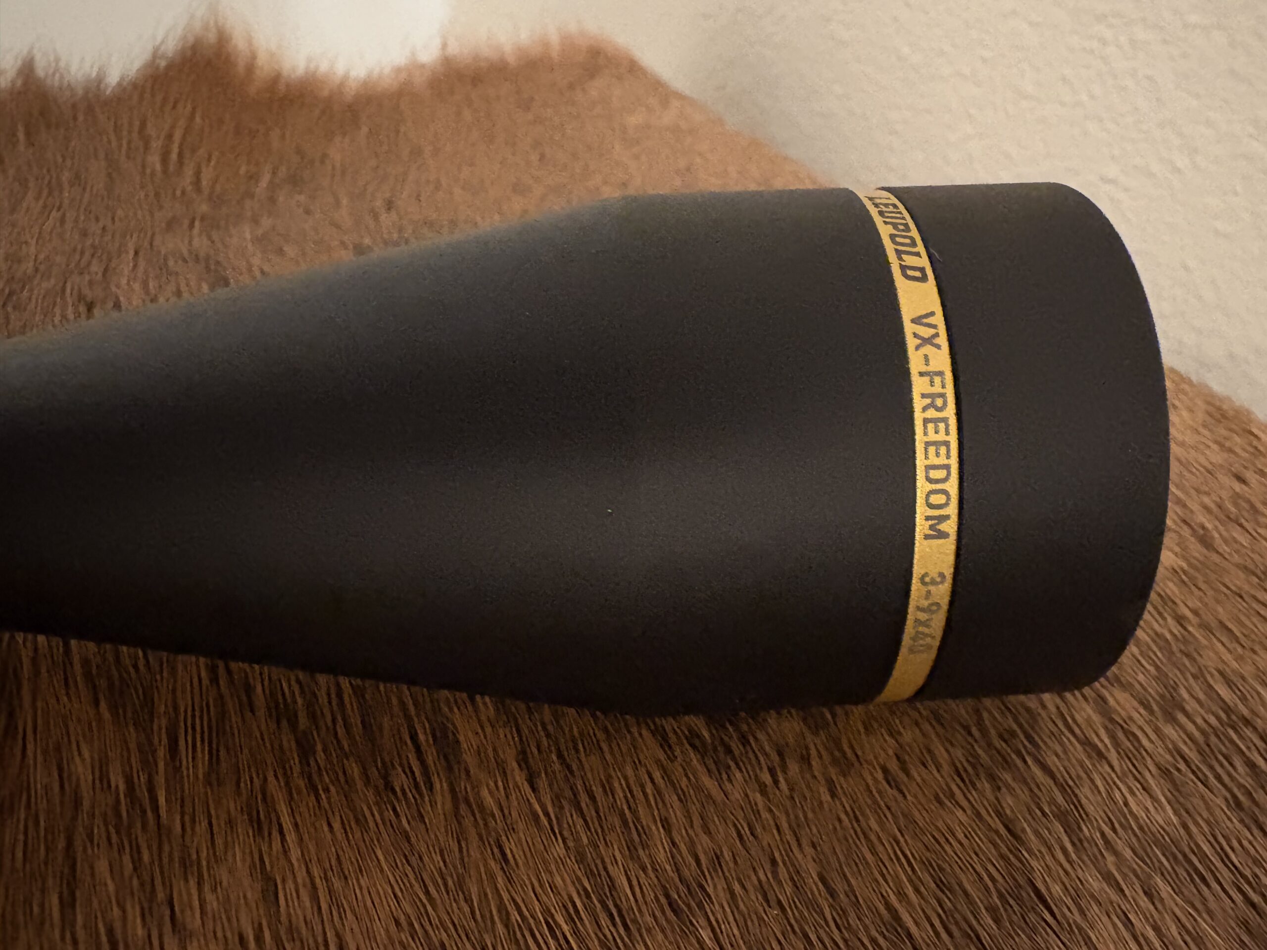 Leupold VX Freedom 3-9X40 Scope (Like New)