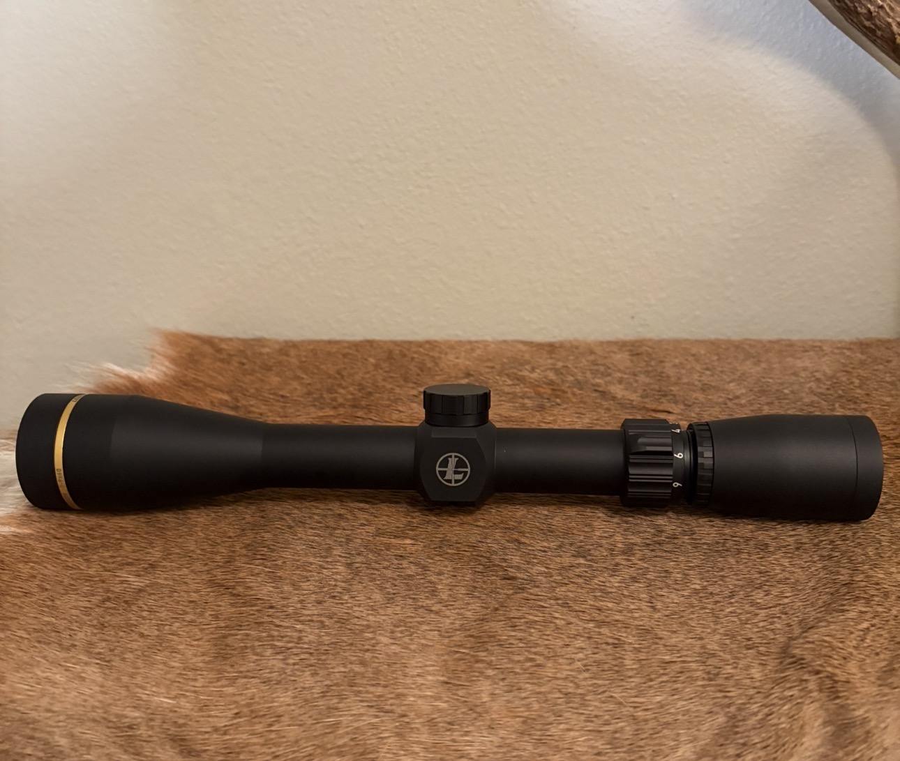 Leupold VX Freedom 3-9X40 Scope (Like New)
