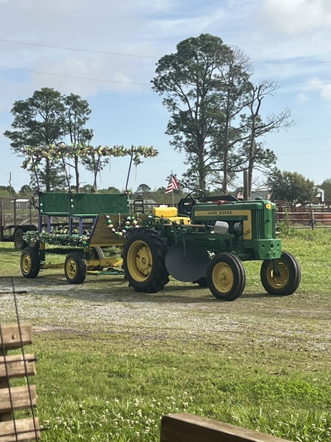 John Deere 420 for sale 6000$