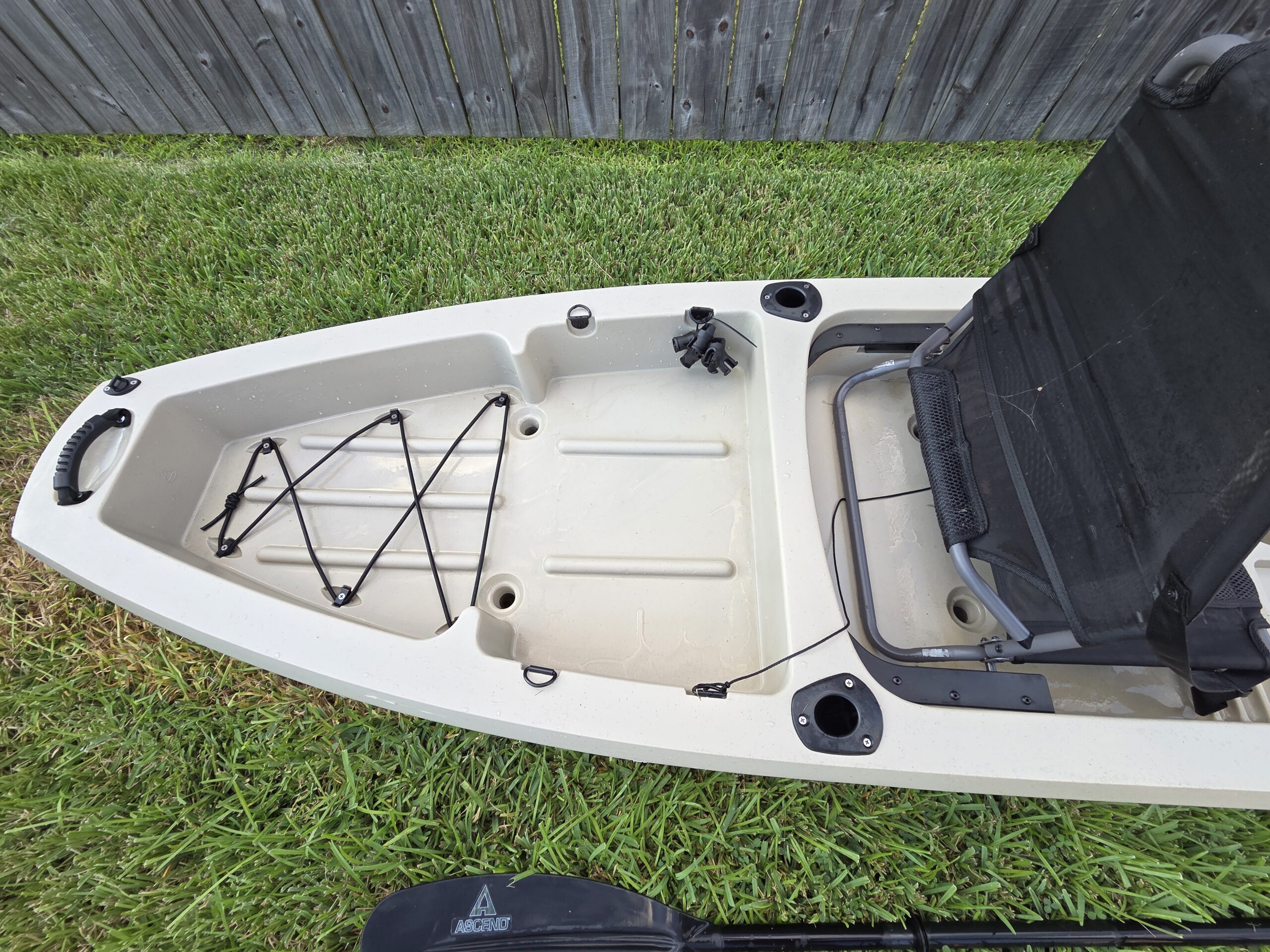 Ascend 12T Kayak and Paddle