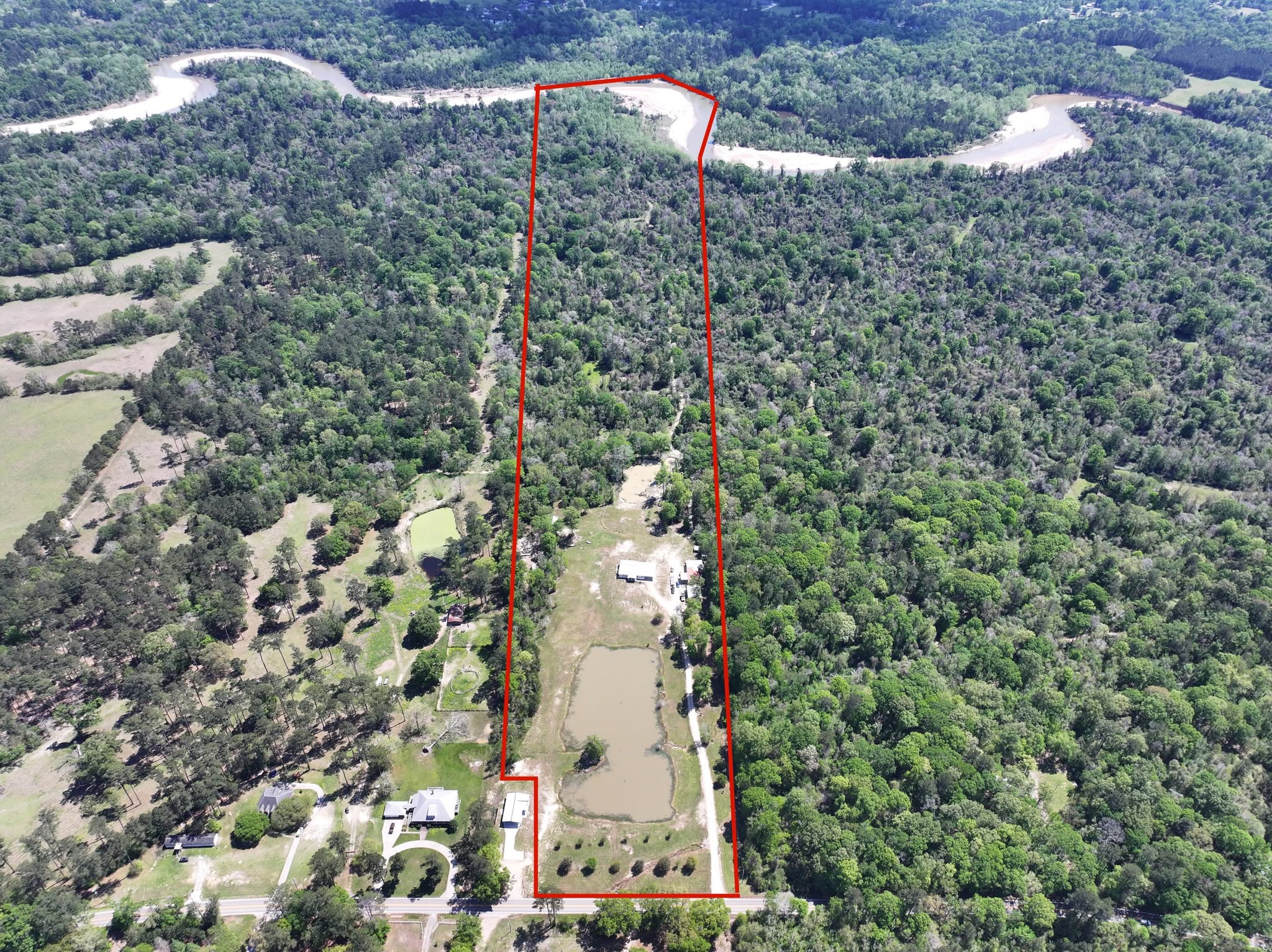 Hunting/Recreational Property with Mobile Home along Amite River