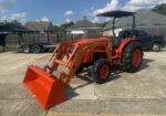 Kubota MX5200 Tractor 55HP 4WD Loader Synchro Shuttle Only 692Hrs! Excellent Condition!