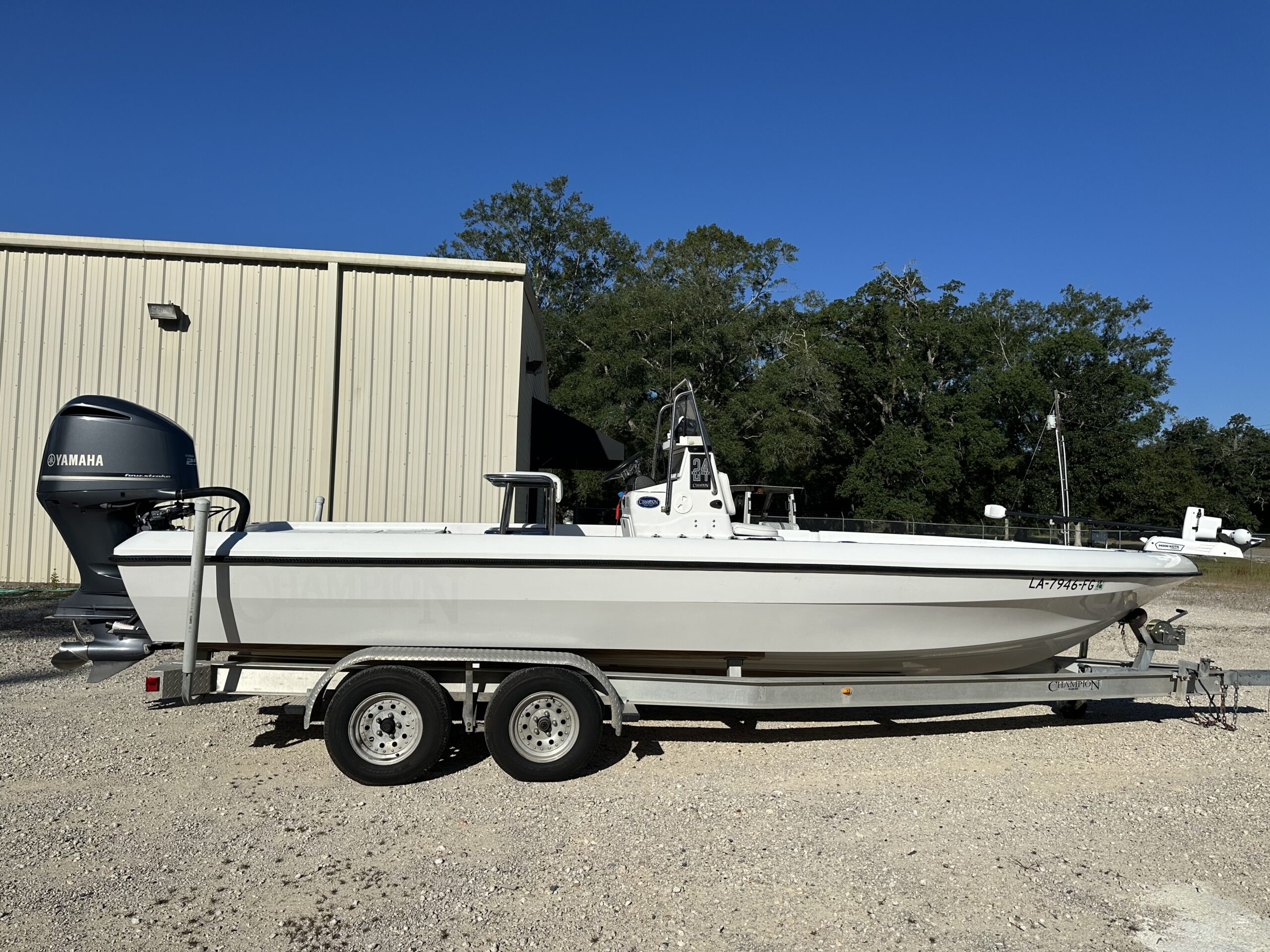 24 ft Champion Bay