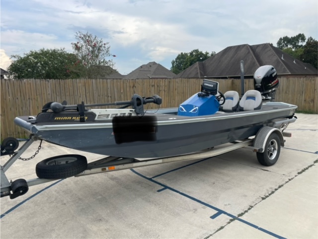 2010 17’ Sportsman’s Fabrication Custom Aluminum