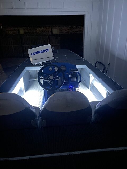 2010 17’ Sportsman’s Fabrication Custom Aluminum