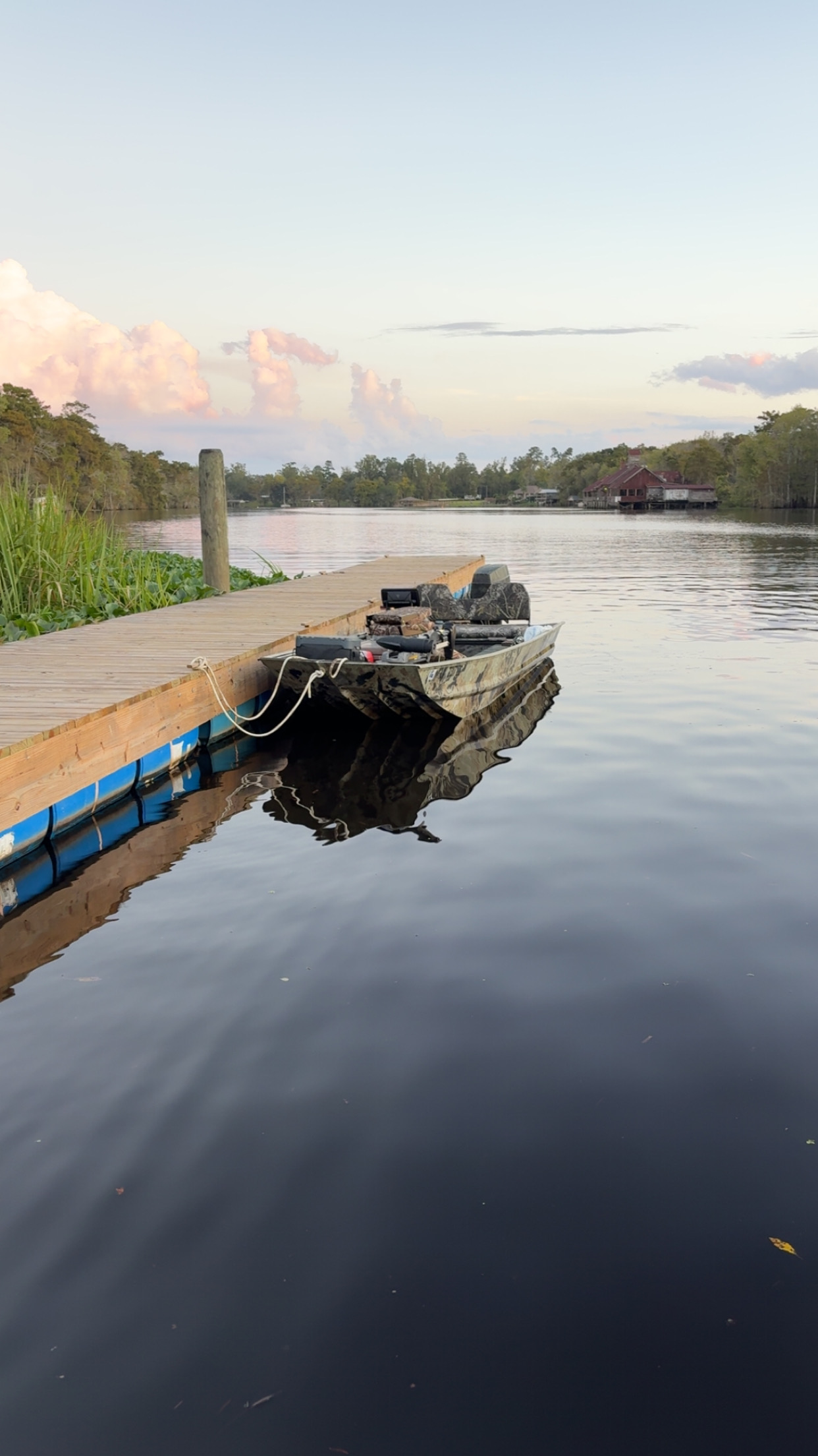 Hunting/Fishing boat.