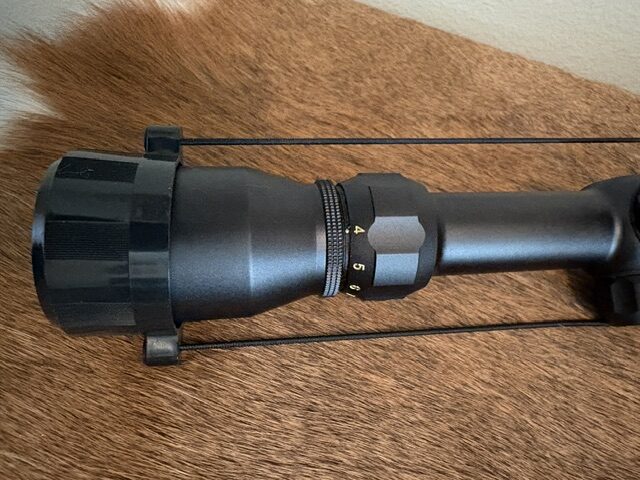 Tasco World Class 4-16X46 Rifle Scope, Like New!