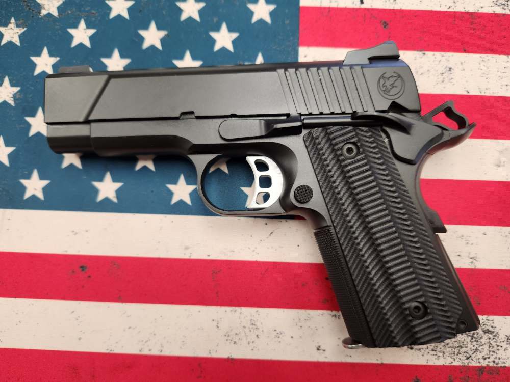 NIB/CASE NIGHTHAWK CUSTOM 1911 T4 CARRY PISTOL 9MM COMPACT NOS WILSON