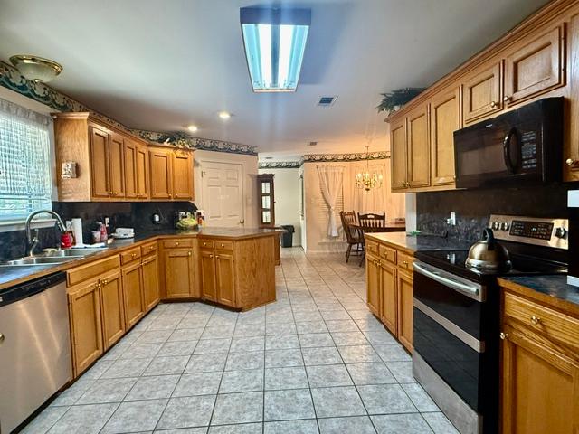 1409 Matthews Rd, Gloster, MS 39638 – $269,000