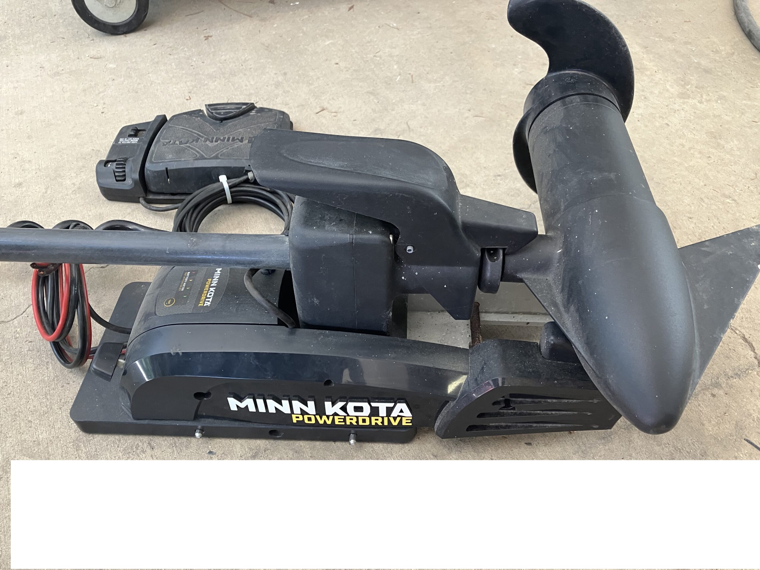 MinnKota Powerdrive Trolling Motor with quick release bracket