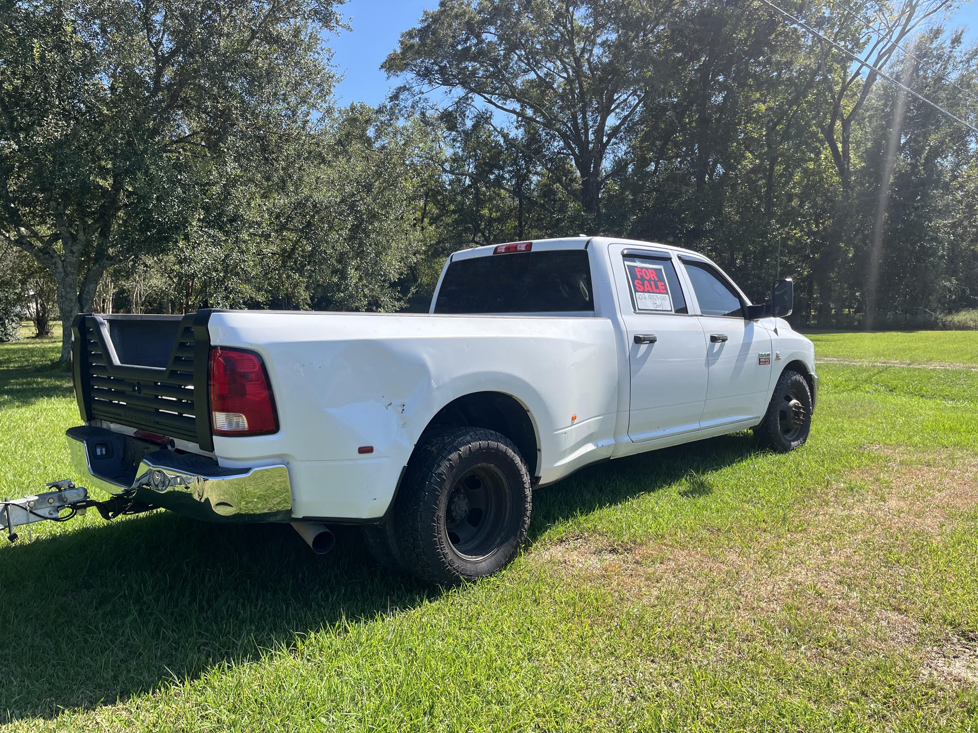 2012 Ram 3500 4 door dually 2WD