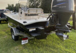 2015 Xpress Bay 20′ Shallow water series